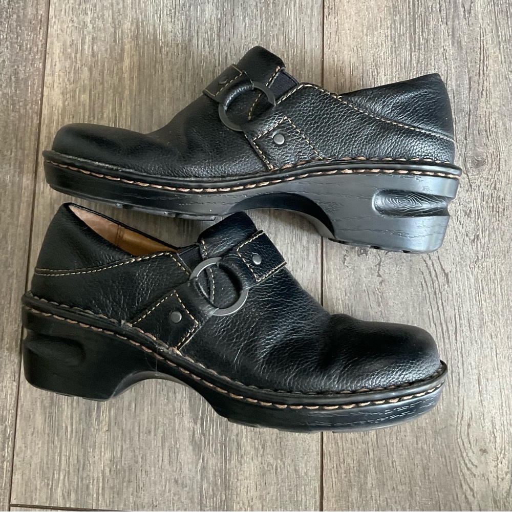 Cabelas Sandhills Collection Womens Clogs, Leather Brown Wedge Size 6M